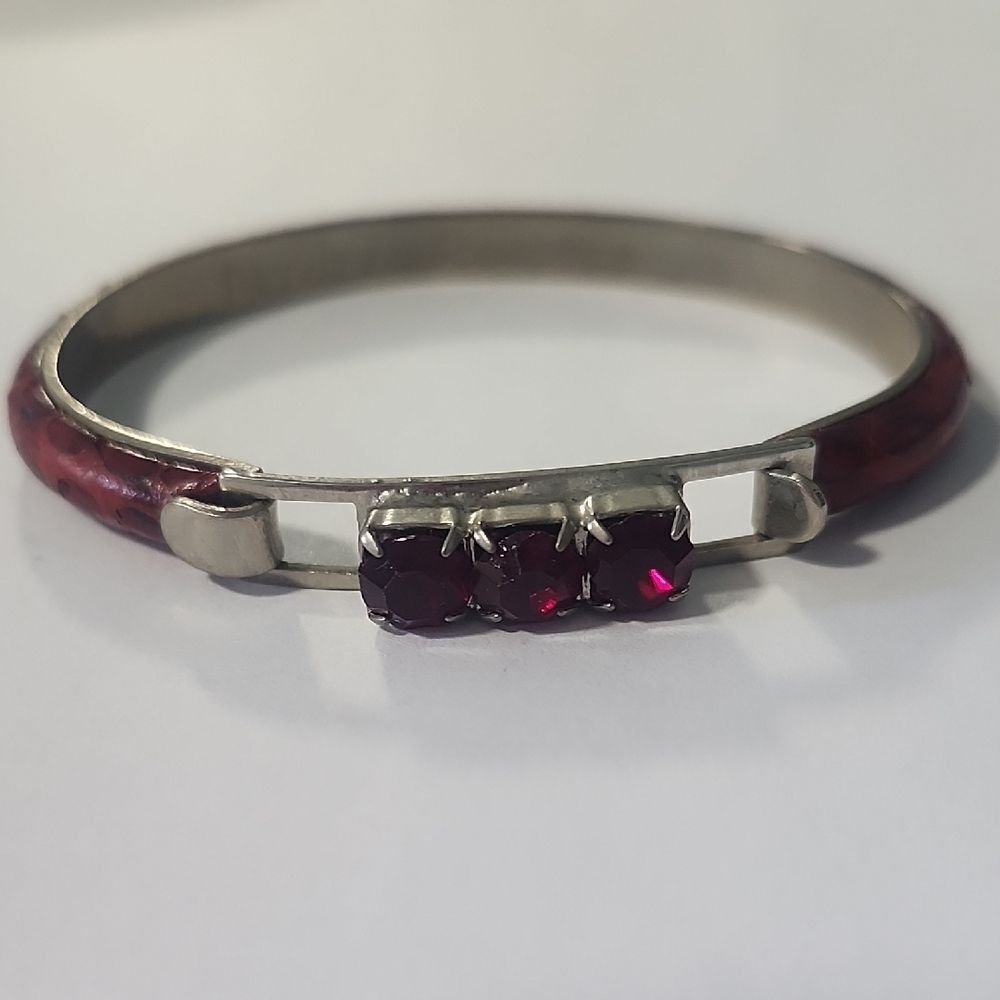 Vintage Peruzzi Florence Red Snakeskin Bangle Bracelet 3 Red Rhinestones